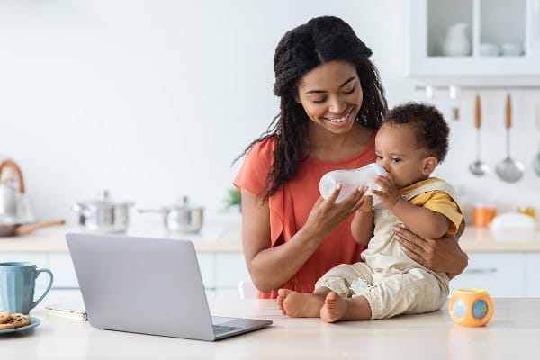 maman avec bébé